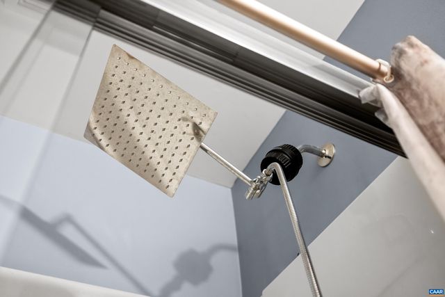 465 HIDDEN RIDGE RD, Charlottesville, VA 22902