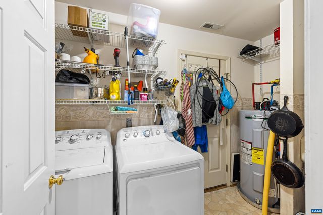 465 HIDDEN RIDGE RD, Charlottesville, VA 22902