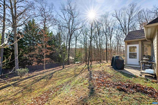 465 HIDDEN RIDGE RD, Charlottesville, VA 22902