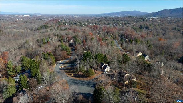 465 HIDDEN RIDGE RD, Charlottesville, VA 22902