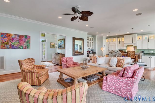 2153 Lighthouse View Dr, Heathsville, VA 22530