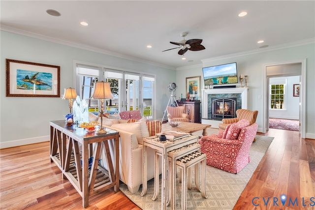 2153 Lighthouse View Dr, Heathsville, VA 22530