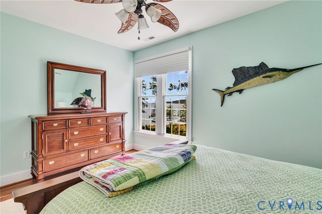 2153 Lighthouse View Dr, Heathsville, VA 22530