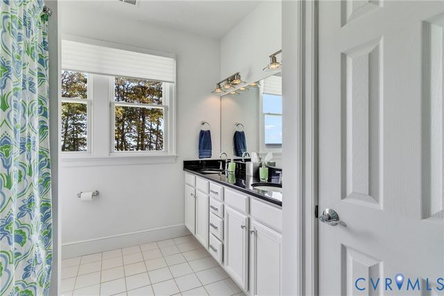2153 Lighthouse View Dr, Heathsville, VA 22530