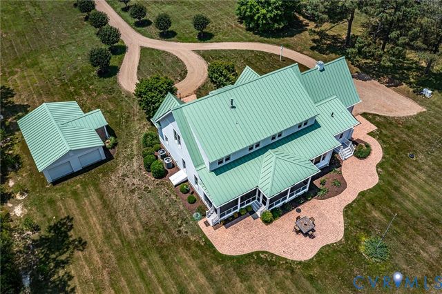 2153 Lighthouse View Dr, Heathsville, VA 22530