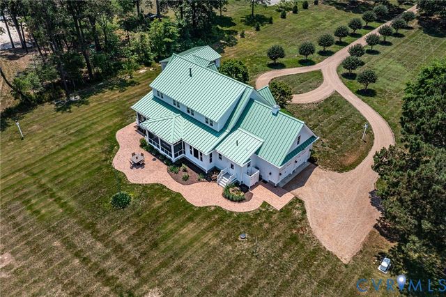 2153 Lighthouse View Dr, Heathsville, VA 22530