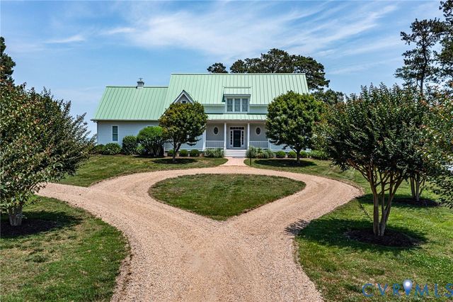 2153 Lighthouse View Dr, Heathsville, VA 22530