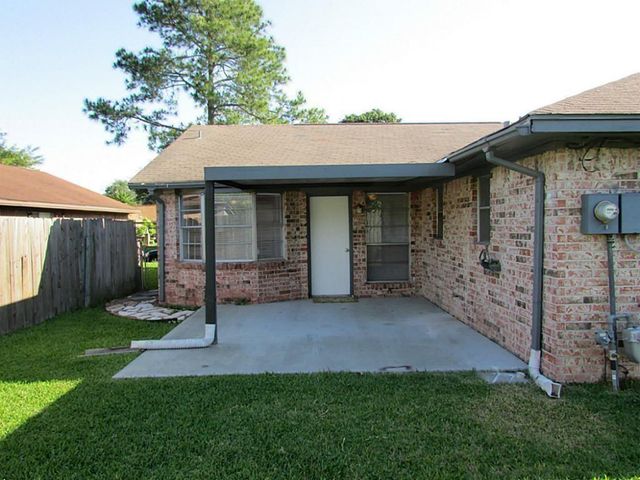 1322 Kappa Street, Pasadena, TX 77504
