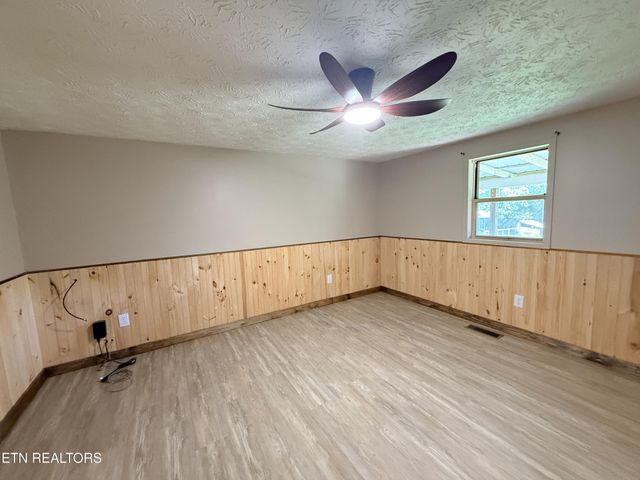 431 Patton Heights Circle, Jamestown, TN 38556