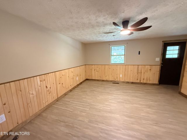 431 Patton Heights Circle, Jamestown, TN 38556
