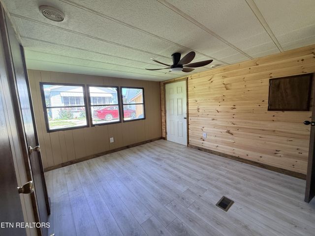 431 Patton Heights Circle, Jamestown, TN 38556