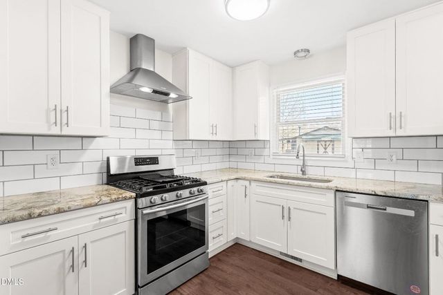 8302 Nc 96 Highway, Selma, NC 27576