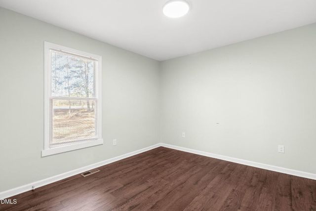 8302 Nc 96 Highway, Selma, NC 27576