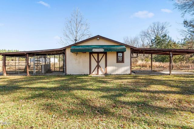 8302 Nc 96 Highway, Selma, NC 27576