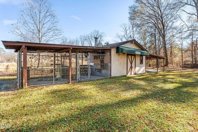 8302 Nc 96 Highway, Selma, NC 27576