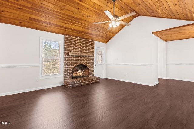 8302 Nc 96 Highway, Selma, NC 27576