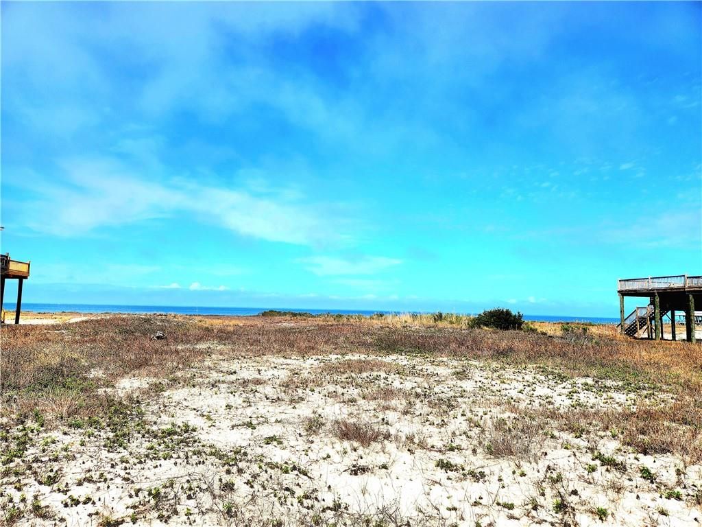 2826 Bienville Boulevard, Dauphin Island, AL 36528 — exterior
