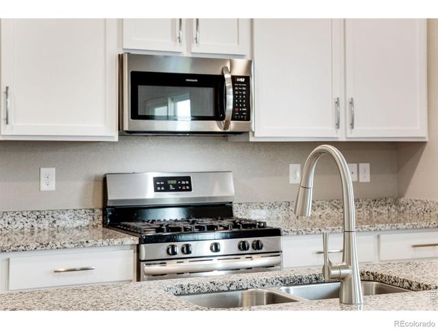 912 Charlton Drive, Windsor, CO 80550