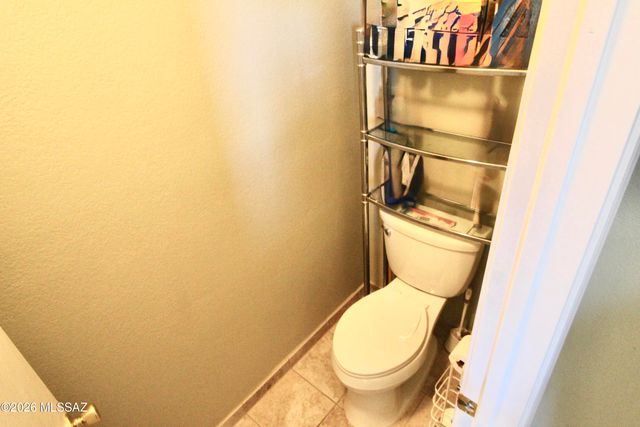 1910 N Takahe Way, Tucson, AZ 85745