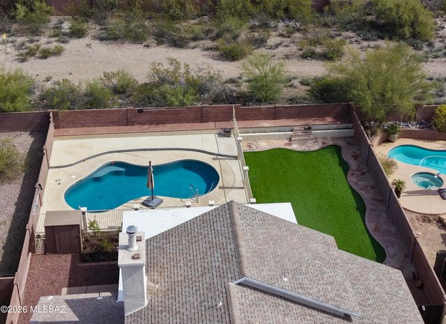 1910 N Takahe Way, Tucson, AZ 85745