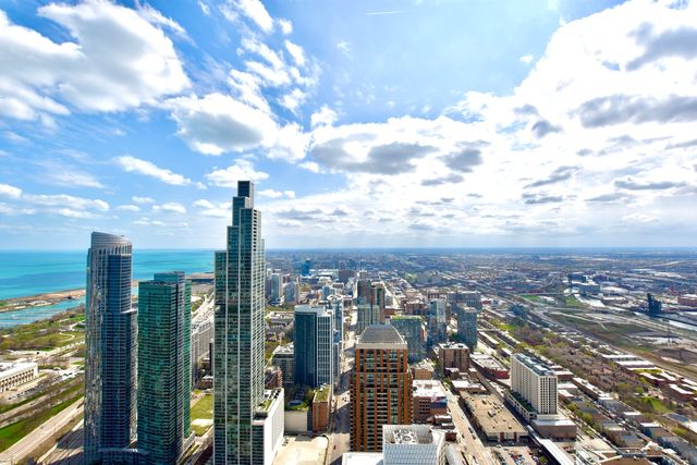 1000 S Michigan Avenue 6705, Chicago, IL 60605
