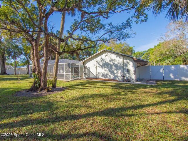 1546 35th Avenue, Vero Beach, FL 32960