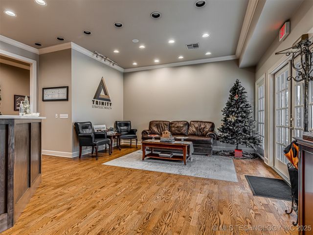 1343 71st Street S, Tulsa, OK 74136