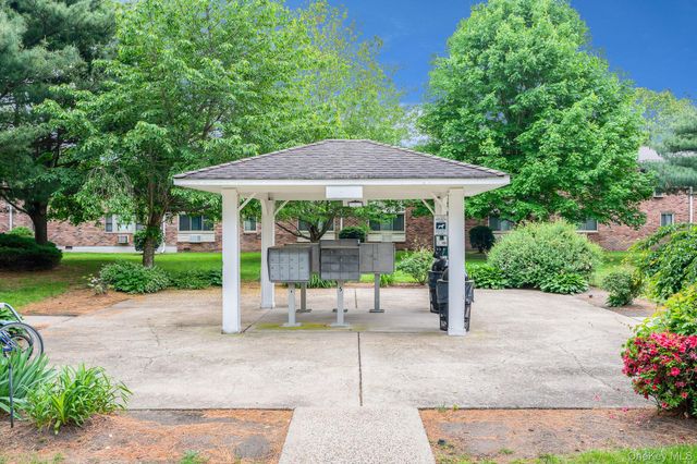 2453 Union Boulevard 37A, Islip, NY 11751