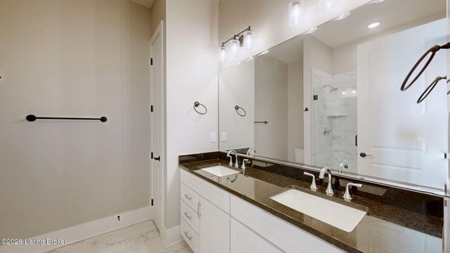 11716 River Beauty Loop 101, Prospect, KY 40059