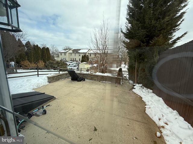 14 BRYANT DR, Perkasie, PA 18944