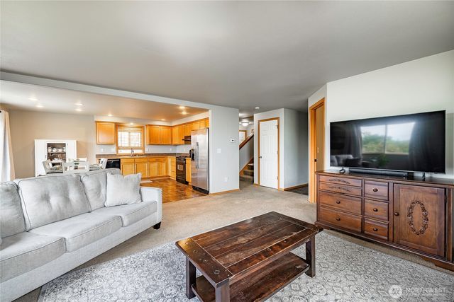 7309 Halibut Drive, Blaine, WA 98230