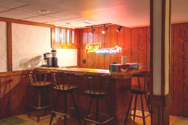 1006 Whirlaway Avenue, Naperville, IL 60540