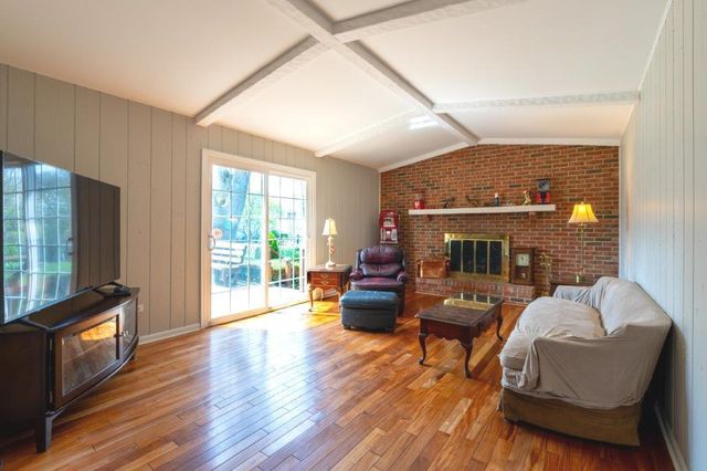 1006 Whirlaway Avenue, Naperville, IL 60540