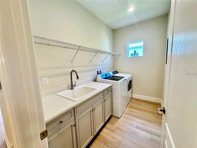 2633 STAR APPLE WAY, Sarasota, FL 34240