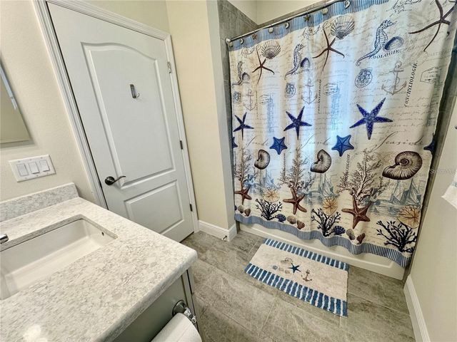 2633 STAR APPLE WAY, Sarasota, FL 34240