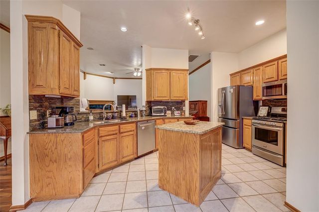 2005 Delancey Drive, Norman, OK 73071