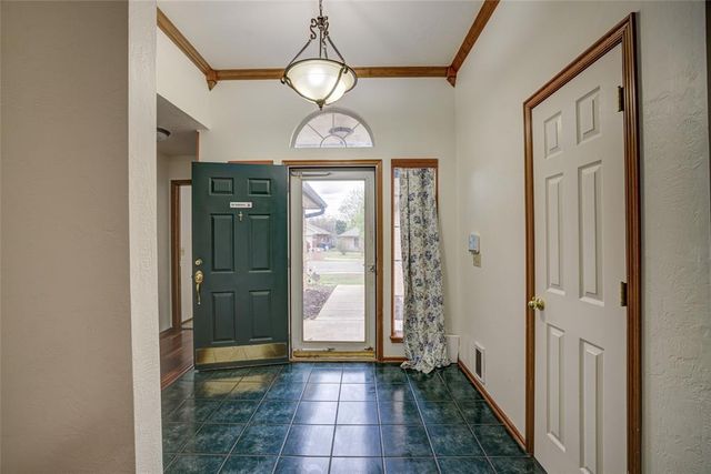 2005 Delancey Drive, Norman, OK 73071