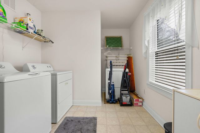 1480 Country Club Circle, Manning, SC 29102