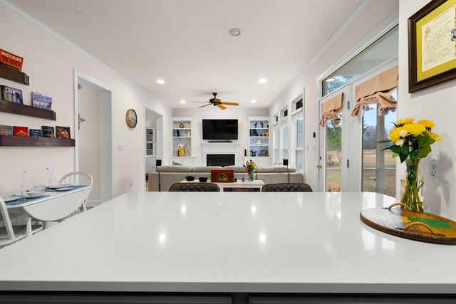 1480 Country Club Circle, Manning, SC 29102