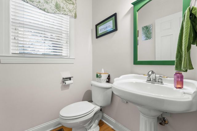 1480 Country Club Circle, Manning, SC 29102