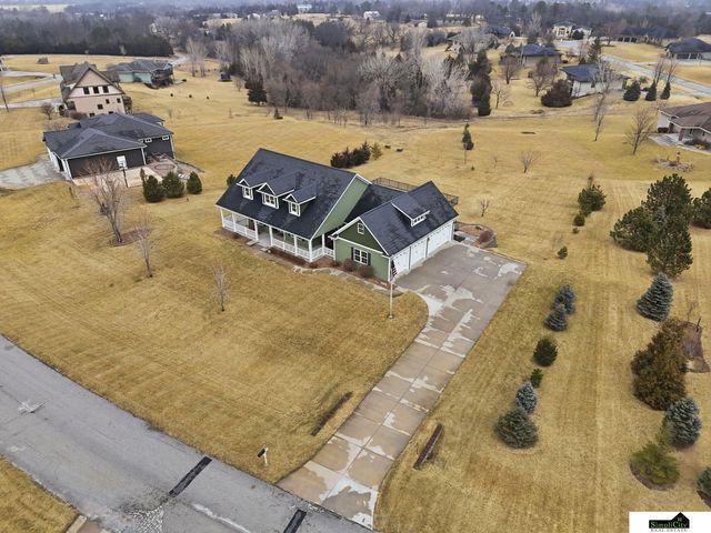 2330 SW 47Th Street, Lincoln, NE 68522