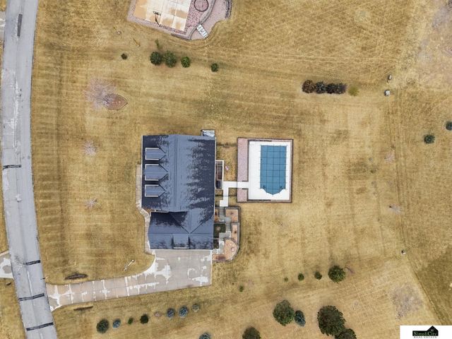 2330 SW 47Th Street, Lincoln, NE 68522