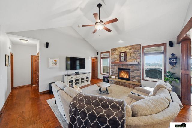 2330 SW 47Th Street, Lincoln, NE 68522