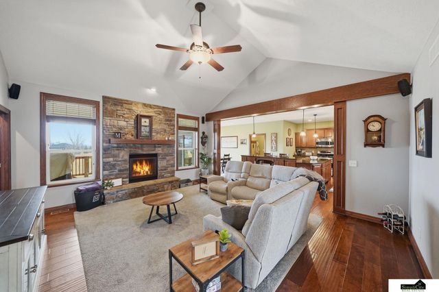 2330 SW 47Th Street, Lincoln, NE 68522