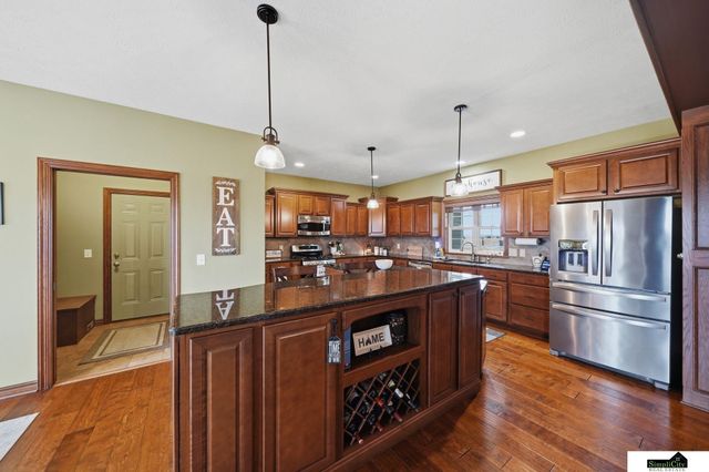 2330 SW 47Th Street, Lincoln, NE 68522