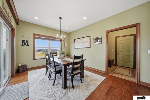 2330 SW 47Th Street, Lincoln, NE 68522