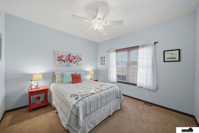 2330 SW 47Th Street, Lincoln, NE 68522