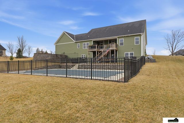 2330 SW 47Th Street, Lincoln, NE 68522