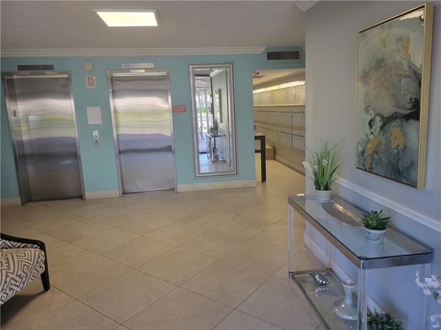 3050 N Palm Aire Drive 508, Pompano Beach, FL 33069