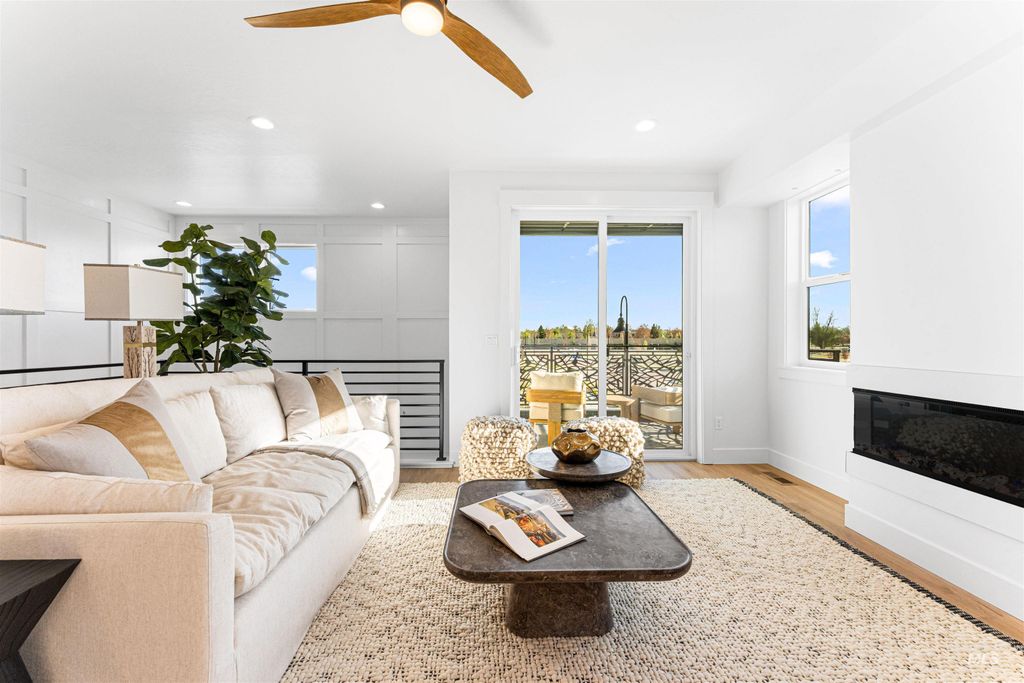 436 E Sawyer Gold Ln The Heyburn, Eagle, ID 83616 photo 3